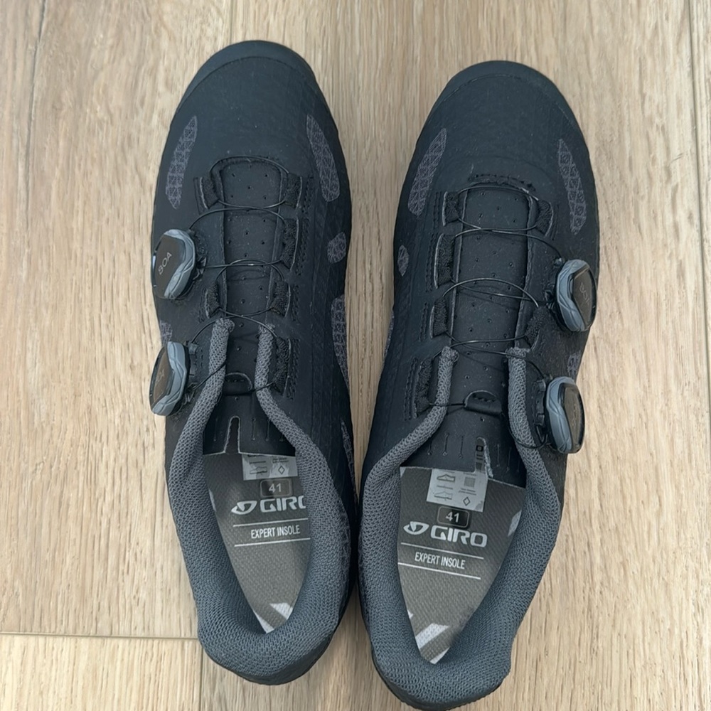 Giro Women's Sector Shoe NWOT